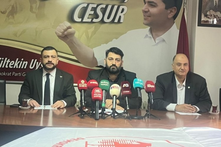 &Uuml;&ccedil; partiden ortak Cumhuriyet ve Bursa mesajı!