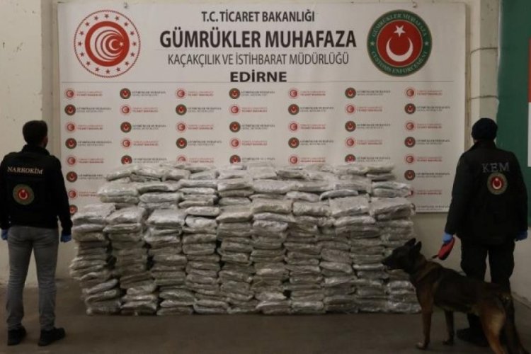 Sınır kapılarında dev operasyon: 427 kilo yakalandı...