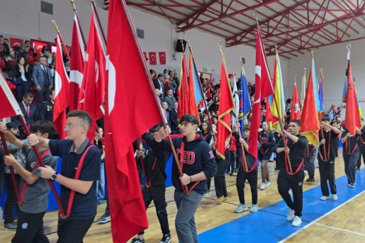 Mudanya'da Cumhuriyet'in 102'nci yılına g&ouml;rkemli kutlama