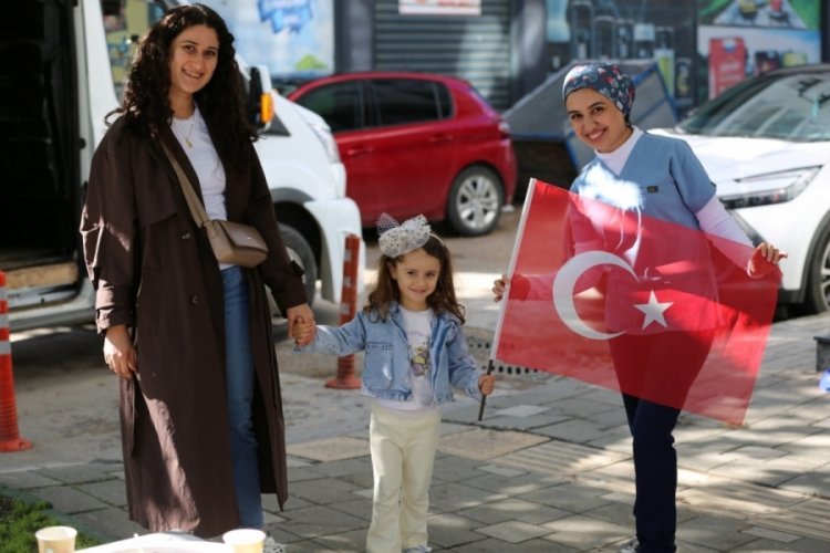 Bursa esnaflarının Cumhuriyet bayramı coşkusu!