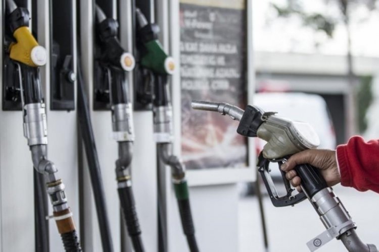 Bursa'da da istasyonları olan dev petrol şirketi tüm varlıklarını sattı!