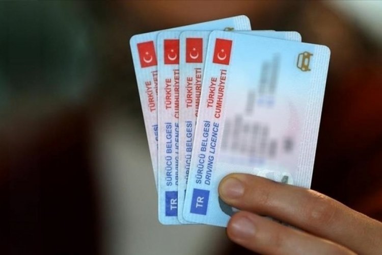 Ehliyet yenilemeyenler dikkat! Bug&uuml;n son g&uuml;n