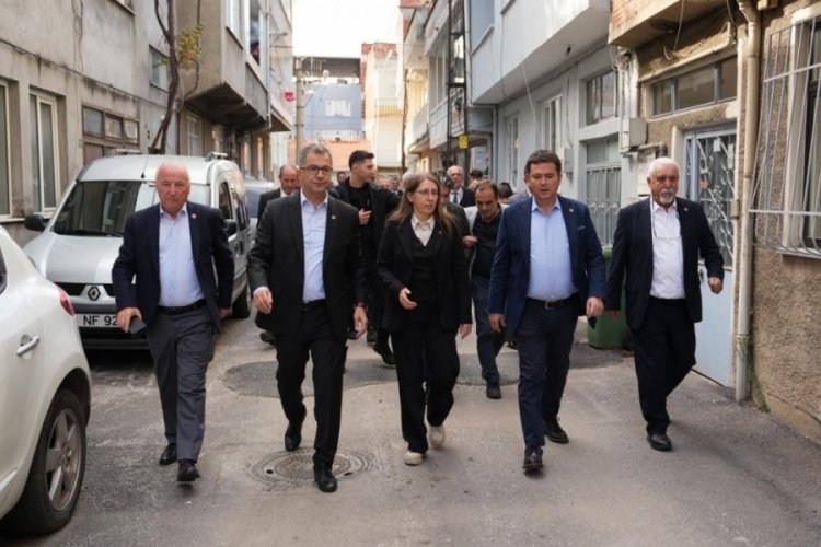 Başkan Erkan Aydın'dan Altınova Mahallesi'ne ziyaret