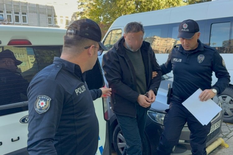 &Uuml;niversite &ouml;ğrencisinin &ouml;l&uuml;m&uuml;ne yol a&ccedil;an ambulans s&uuml;r&uuml;c&uuml;s&uuml; tutuklandı