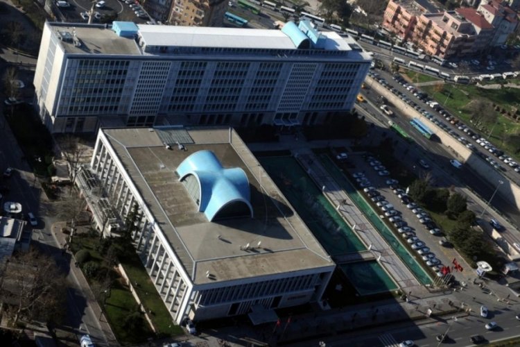 İBB'deki 'veri sızdırma' soruşturmasında 4 ş&uuml;pheli tutuklandı