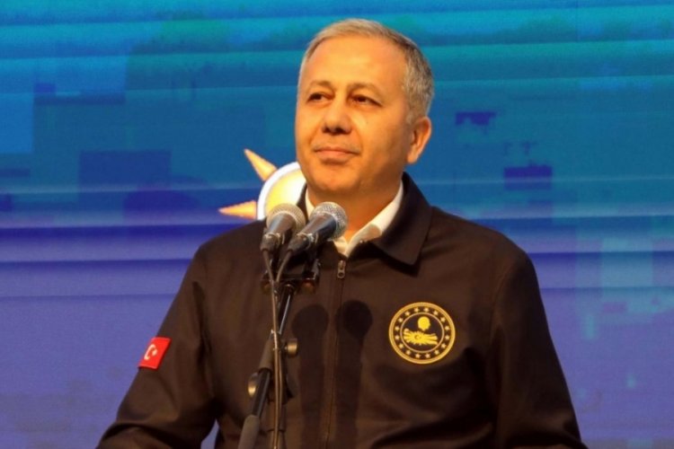 Bakan Yerlikaya &uuml;lkesine d&ouml;nen Suriyeli sayısını a&ccedil;ıkladı