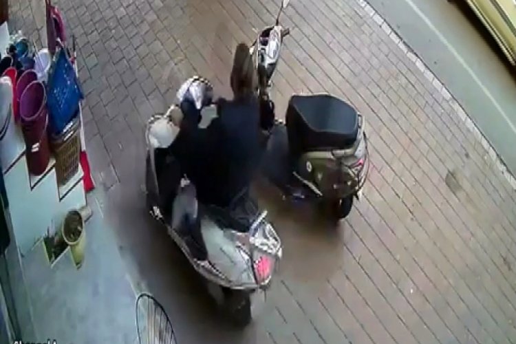Bir kasa i&ccedil;ki &ccedil;aldı, 'hepsini i&ccedil;tim' dedi