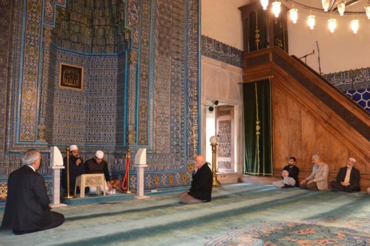 Bursa Yeşil Cami'de anlamlı program!