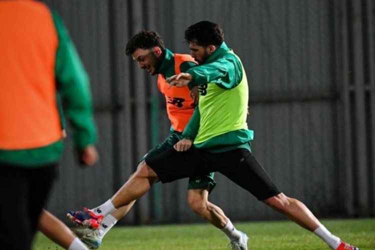 Bursaspor'da Gebzespor ma&ccedil;ı hazırlıkları s&uuml;r&uuml;yor