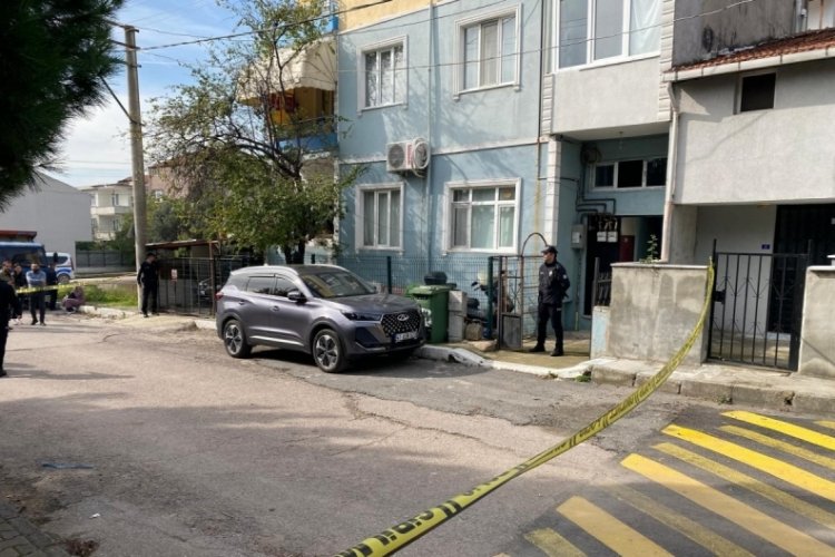 Eşini bı&ccedil;aklayarak &ouml;ld&uuml;ren şahıs tutuklandı