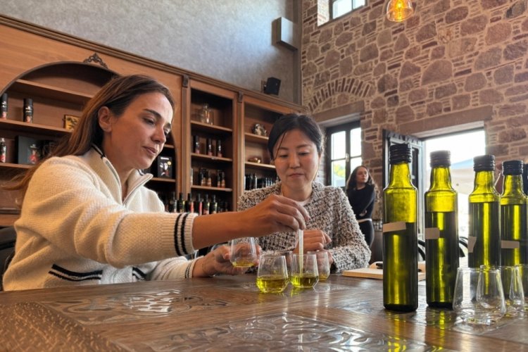 Japon şefin, Türk zeytinyağı çeşitlerinden özel karışımı