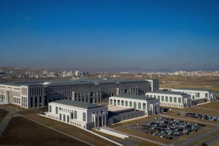 MİT, istihbarat uzmanı istihdam edecek