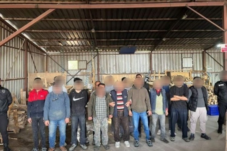 Bursa'da g&ouml;&ccedil;men ka&ccedil;ak&ccedil;ılığına ge&ccedil;it yok!