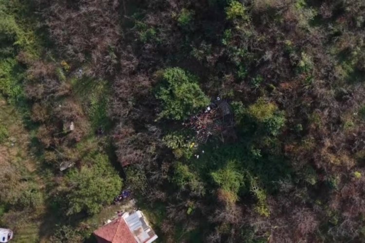 Yıkım sırasında enkaz altında kalan yaşlı adam &ouml;ld&uuml;