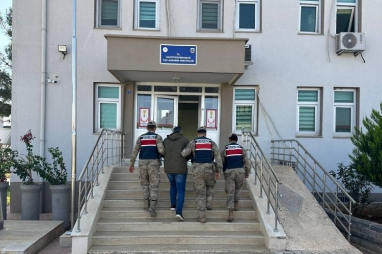 Şanlıurfa'da aranan cinayet h&uuml;k&uuml;ml&uuml;s&uuml; yakalandı