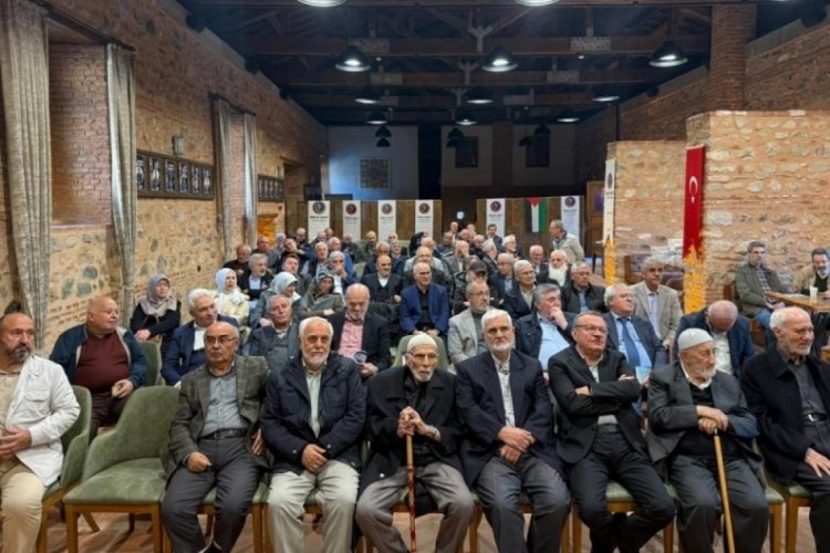 Bursa'da Uludağ &Uuml;niversitesi mezunları 40 yıl sonra buluştu