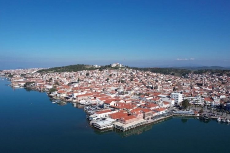 Zeytin hasadıyla tatil buluştu: Ayvalık ara tatilin göz...