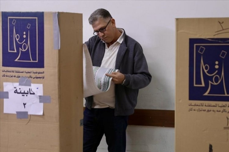 Irak'ta genel se&ccedil;im i&ccedil;in d&uuml;zenlenen &ouml;zel oylamaya katılım y&uuml;zde 82,42 oldu