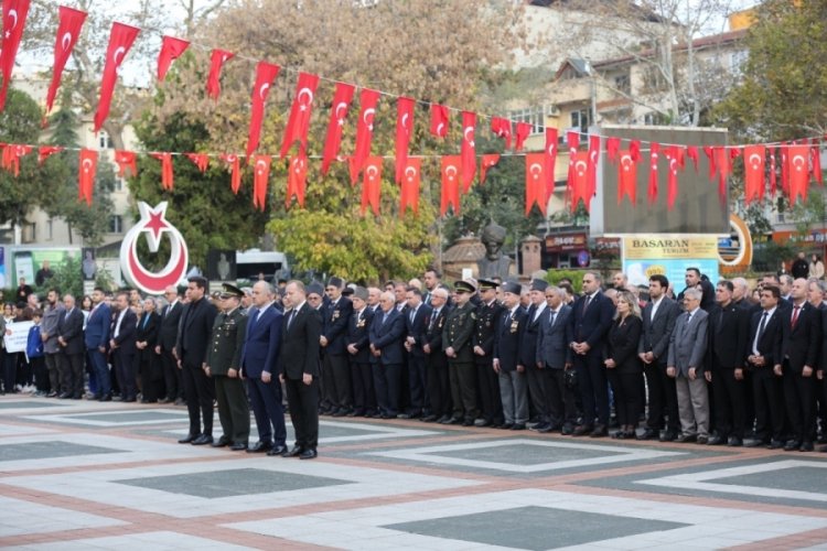 Orhangazi'de 09.05'te hayat durdu! Gazi Mustafa Kemal Atat&uuml;rk vefatının 87. yılında anıldı...