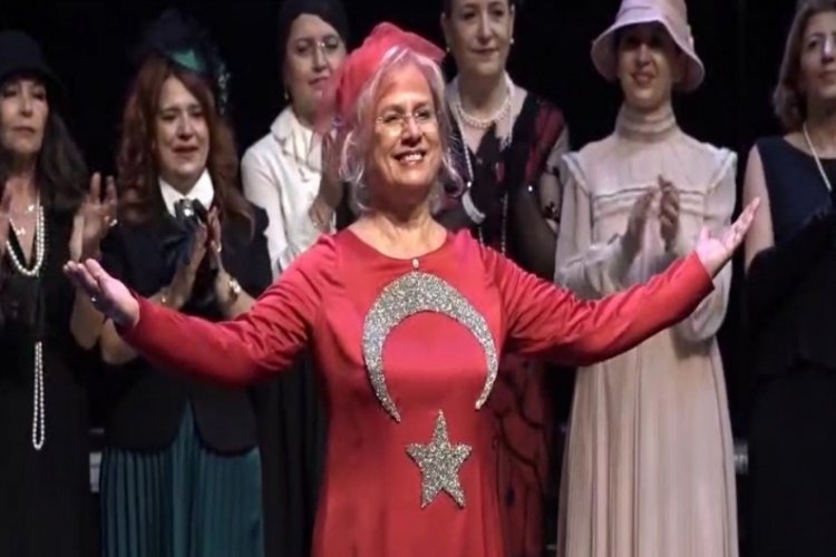 Bursa'da hi&ccedil; m&uuml;zik eğitimi almamış 175 kadın, Ata'yı kendi besteledikleri şarkıyla anacak