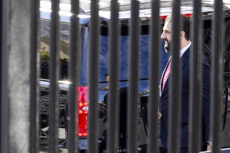 Suriye Devlet Başkanı eş-Şara, ABD Başkanı Trump ile bir araya geldi