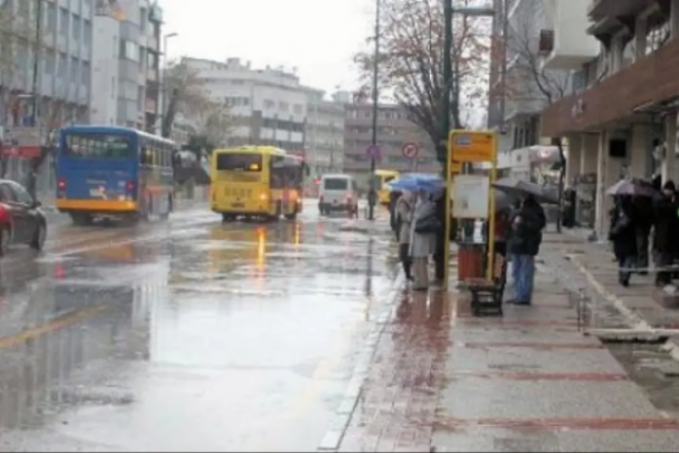 Bursa'da hava durumu: Meteoroloji g&uuml;ncel tahmin raporunu paylaştı (11 Kasım Salı)