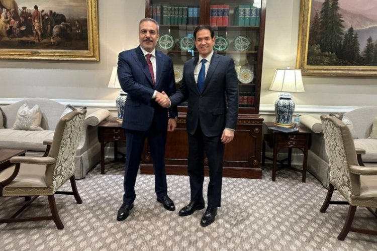 Dışişleri Bakanı Hakan Fidan, ABD'li mevkidaşı Rubio ile bir araya geldi