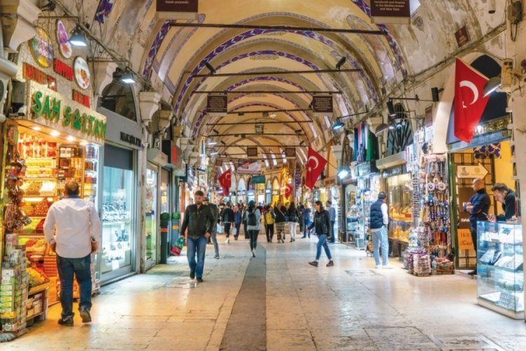 Kapalı&ccedil;arşı'da dev operasyon! &Ccedil;ok sayıda g&ouml;zaltı var...