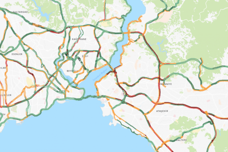 İstanbul'da sağanak: Trafik yoğunluğu arttı