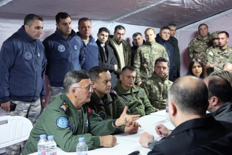 MSB &ccedil;alışmaların koordineli şekilde devam ettiğini duyurdu