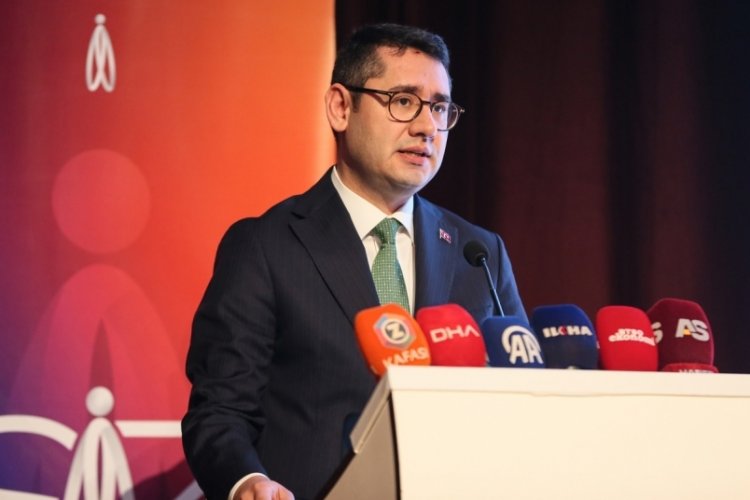 Bursa'da "S&uuml;rd&uuml;r&uuml;lebilirlik ve İnsan Zirvesi" yapıldı