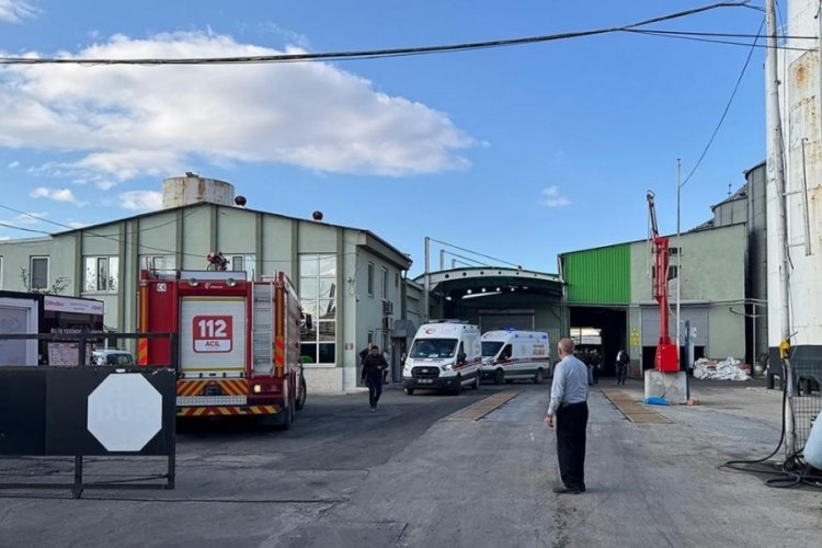 Yağ fabrikasında patlama! Çok sayıda yaralı var...