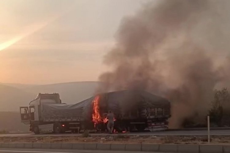 Tırda &ccedil;ıkan yangın korkuttu