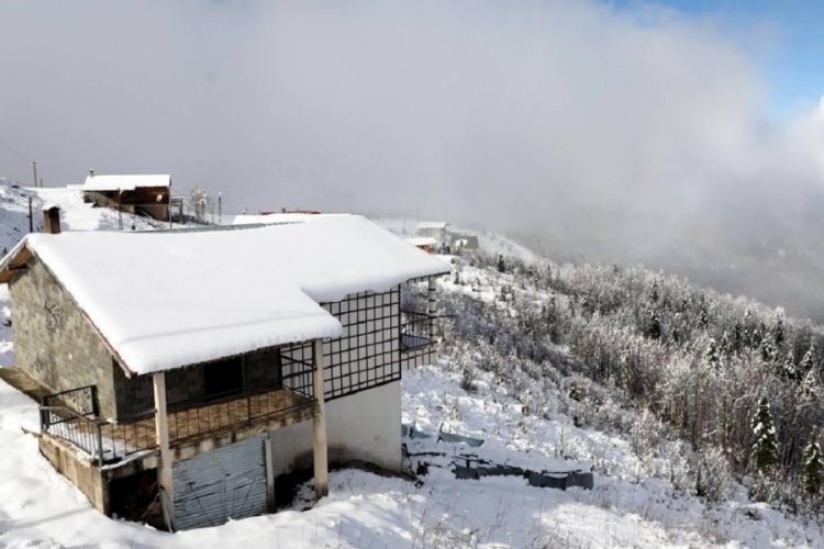 6 il i&ccedil;in "sarı" uyarı: Sağanak ve kar yağışına dikkat