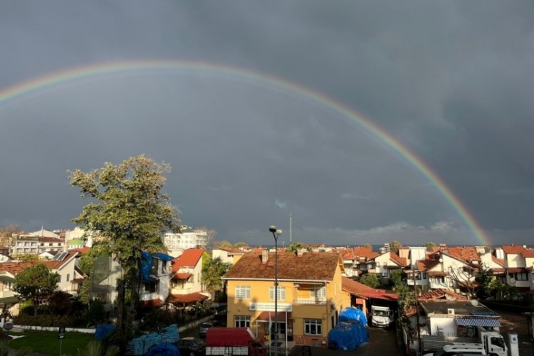 Yağmur sonrası g&ouml;rsel ş&ouml;len