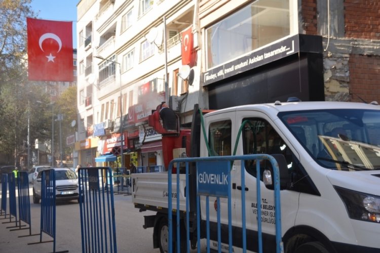 Bilecik'te her yer şehit i&ccedil;in g&uuml;l suyu kokuyor