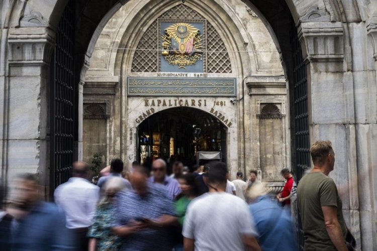 Kapalı&ccedil;arşı'daki "kara para" operasyonunda 26 ş&uuml;pheli tutuklandı