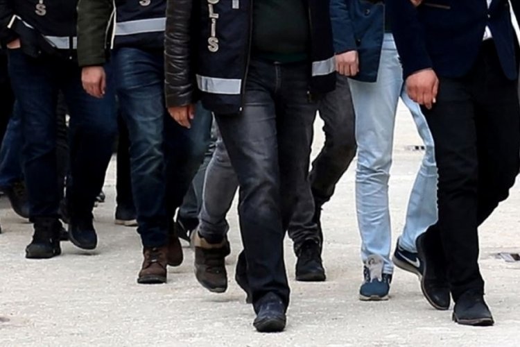Bursa dahil 27 ilde FET&Ouml; ağı &ccedil;&ouml;z&uuml;ld&uuml;! &Ccedil;ok sayıda kişi g&ouml;zaltında...