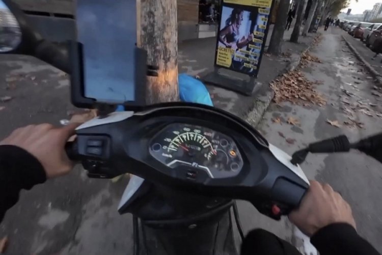 Bursa'da motosiklet s&uuml;r&uuml;c&uuml;s&uuml;ne esprili uyarı!