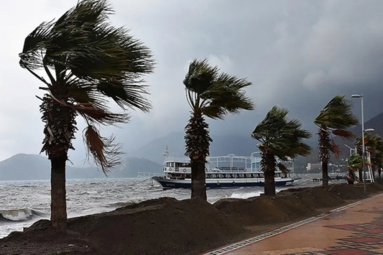 Meteoroloji'den 3 b&ouml;lgeye fırtına alarmı! Bu akşam başlıyor