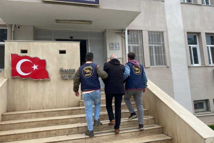 18 yıl hapis cezasıyla aranıyordu! JASAT ekipleri yakaladı...