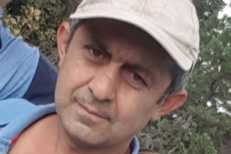 Kestiği ağacın altında kalan k&ouml;yl&uuml; hayatını kaybetti!