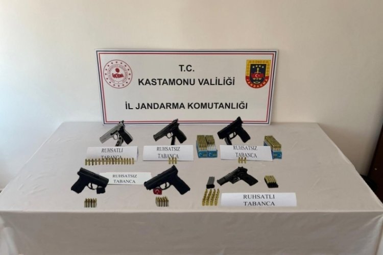 Silahla havaya ateş a&ccedil;an şahıslara jandarma g&ouml;z a&ccedil;tırmıyor