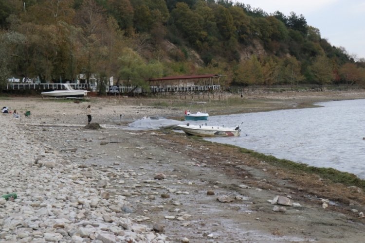 Deprem uzmanı Marmara'yı işaret etmişti! G&ouml;l kaynıyor...