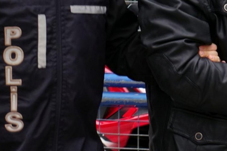 Polis memuru kontrol noktasında kilolarca uyuşturucu ile yakalandı! Skandal olay...