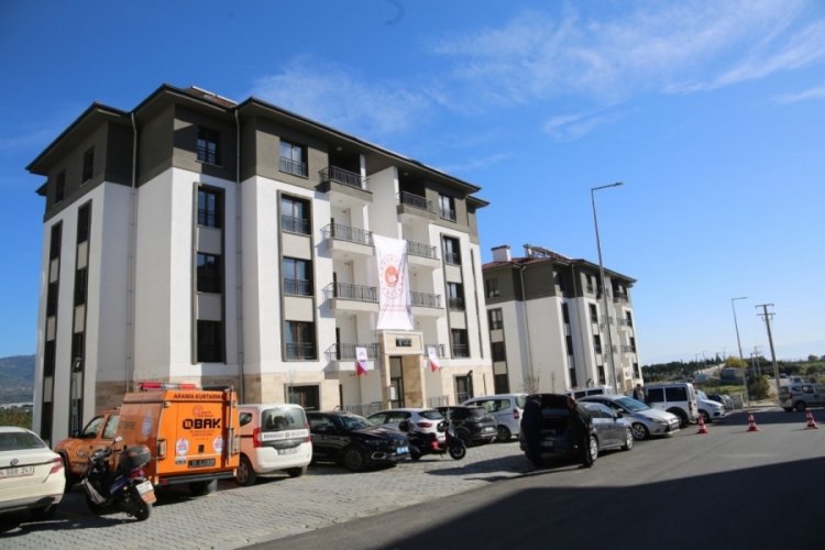 Bursa'da sosyal konuta yoğun ilgi: Kontenjanın kat kat &uuml;zerinde...