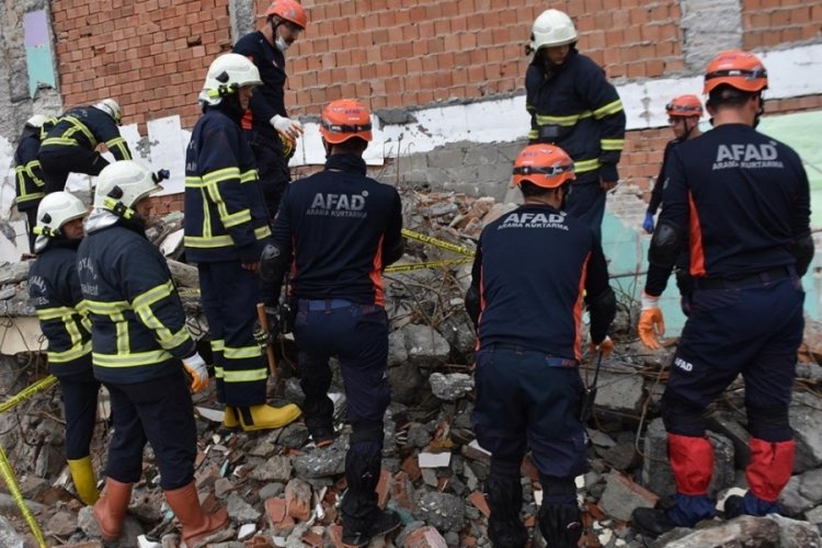 AFAD'ın 10 aylık raporu: 389 deprem, 404 sel, 382 heyelan