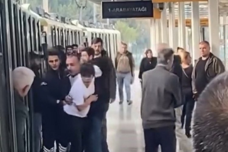 Bursa'da koltuk savaşı! K&uuml;f&uuml;rler havada u&ccedil;uştu...