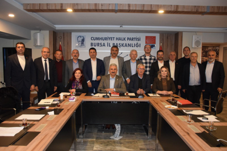 CHP Bursa İl Başkanlığı'nda Kurultay &ouml;ncesi değerlendirme toplantısı