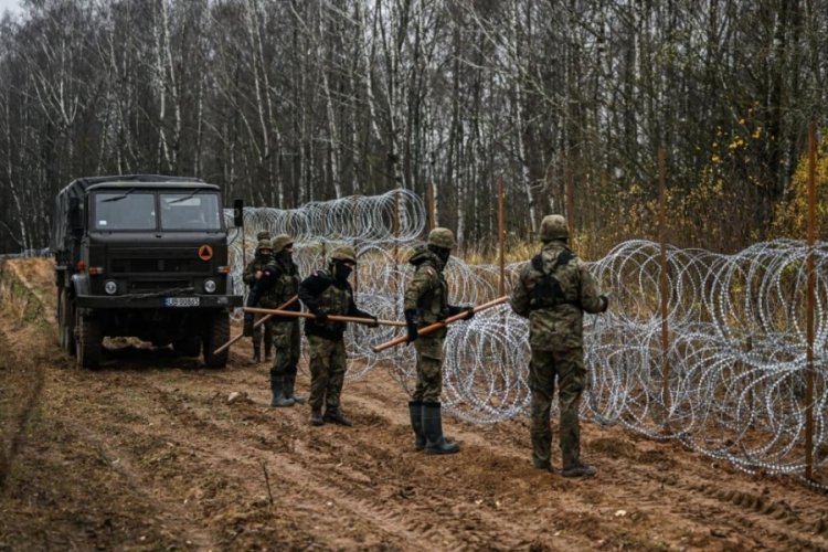 Polonya, Rus istihbaratıyla bağlantılı sabotaj tehdidine karşı 10 bin asker g&ouml;revlendirecek